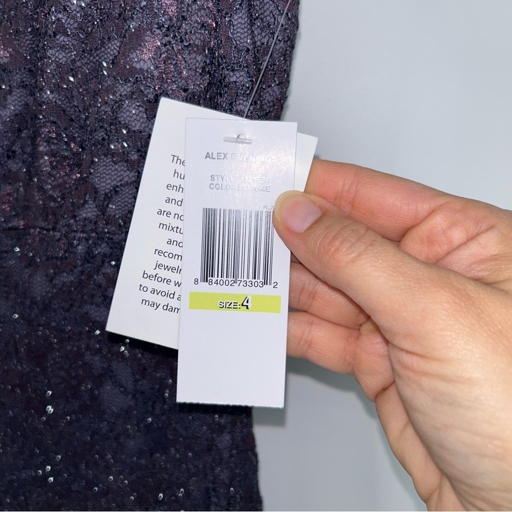 NWT Alex Evenings Purple Ombré Lace Maxi Gown Size‎ 4 - Picture 4 of 9